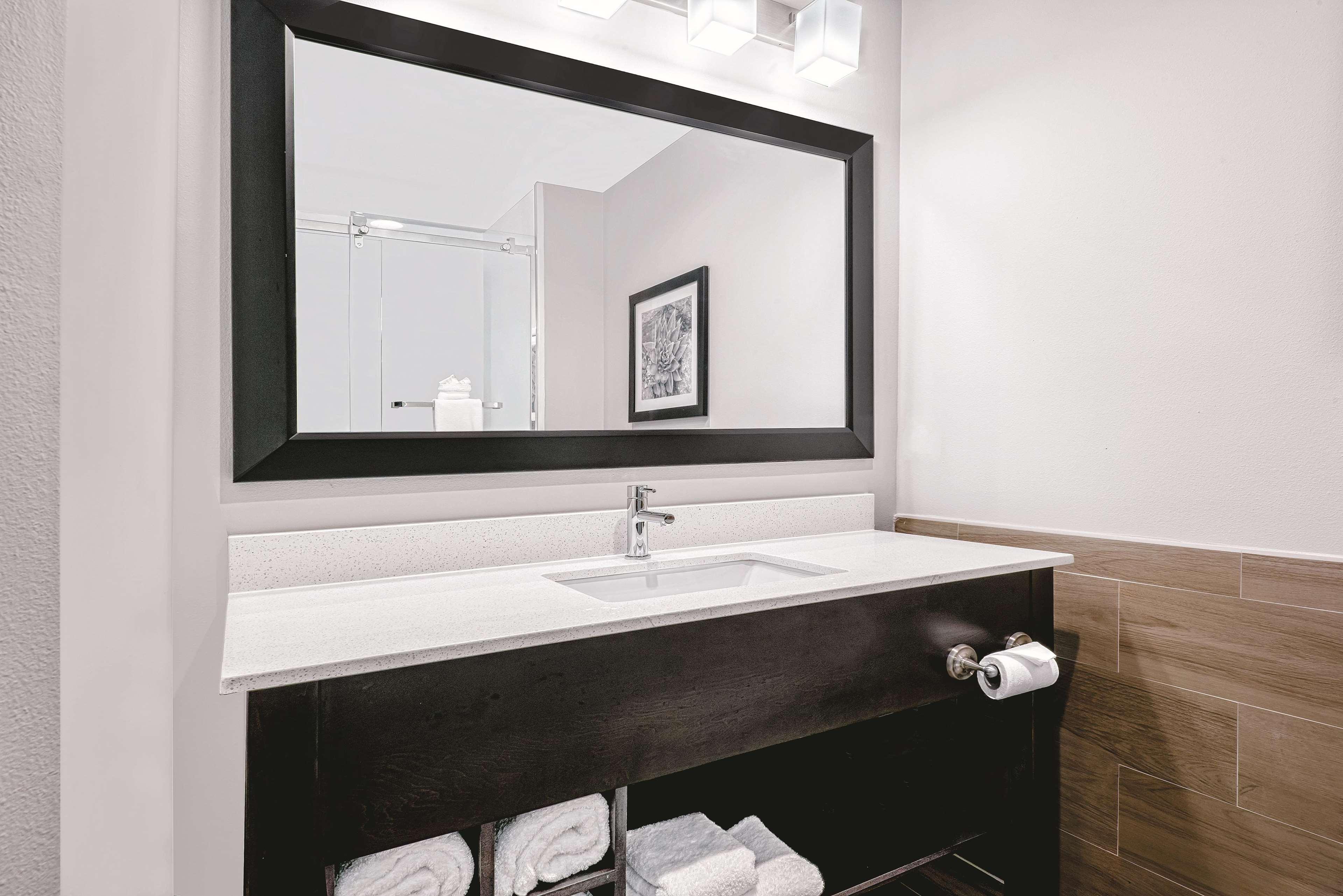 La Quinta By Wyndham Mcallen Convention Center Buitenkant foto