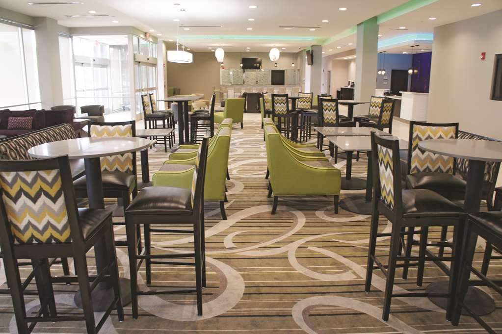 La Quinta By Wyndham Mcallen Convention Center Interieur foto